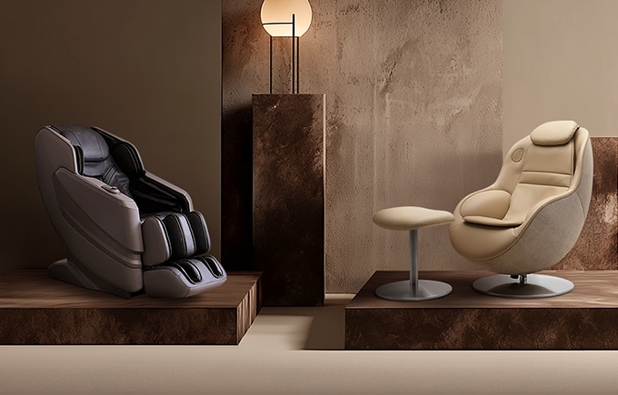 브라운톤 배경에 좌측에는 LG 힐링미 안마의자(MX8)이 보이고, 우측에는 LG 힐링미 오브제컬렉션 안마의자 아르테가 배치되어 있습니다